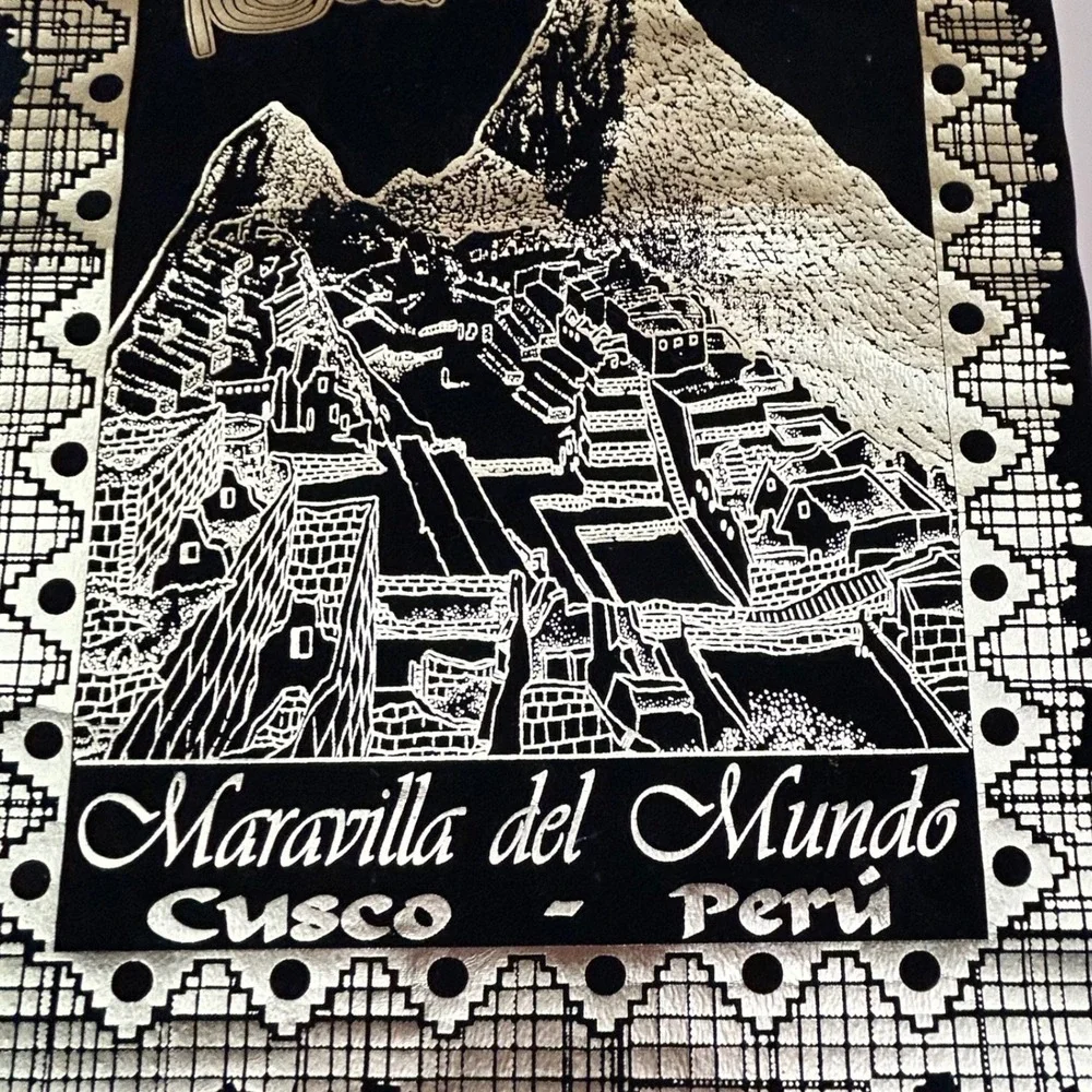 Machu Picchu Peru Velvet Wall Hanging Scroll Maravilla del Mundo Cusco Silver